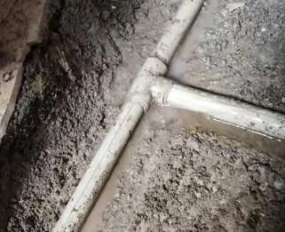 加查漏水维修电话